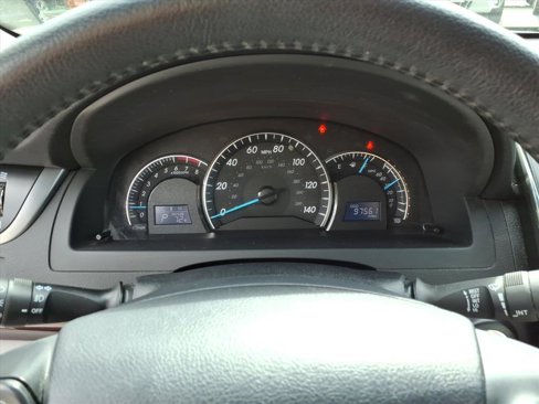 Used 2012 Toyota Camry XLE image 13