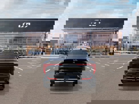 New 2025 Kia K4 LX image 5