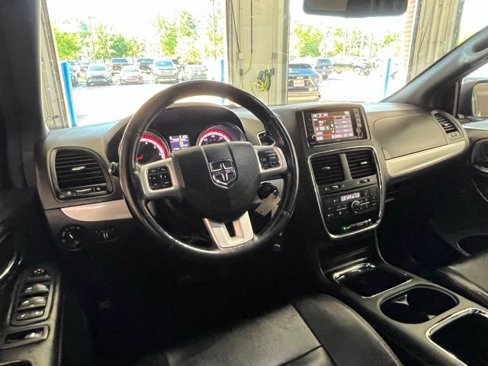 Used 2019 Dodge Grand Caravan GT image 24