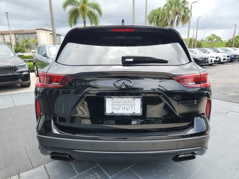 Used 2023 INFINITI QX50 Sport image 11