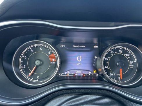 Used 2019 Jeep Cherokee Limited image 22