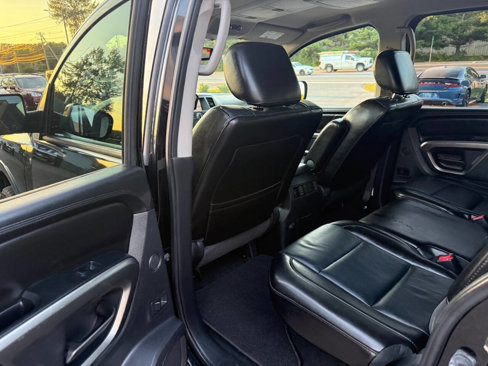 Used 2015 Nissan Armada SL image 18