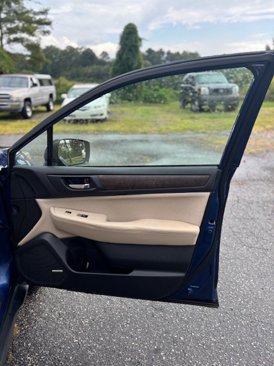 Used 2017 Subaru Outback 3.6R Limited image 13