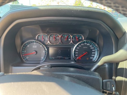 Used 2017 GMC Sierra 1500 SLE w/ SLE Value Package image 5
