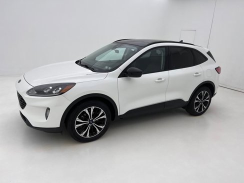 Used 2022 Ford Escape SEL w/ SEL Stealth AWD Package image 9