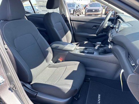 New 2025 Nissan Sentra S image 11