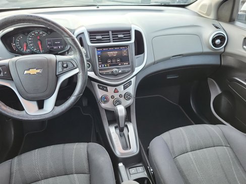Used 2020 Chevrolet Sonic LT w/ Convenience Package image 15