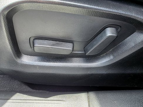 Used 2019 MAZDA CX-5 Touring image 17