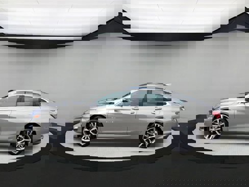 Used 2022 Chevrolet Malibu LT image 5