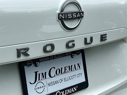 Certified 2024 Nissan Rogue S image 29