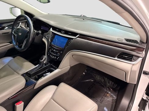 Used 2017 Cadillac XTS Luxury w/ Driver Awareness Package image 26
