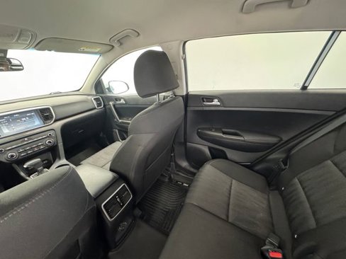 Used 2020 Kia Sportage LX image 37