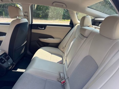 Used 2018 Honda Clarity Plug-In Hybrid image 29