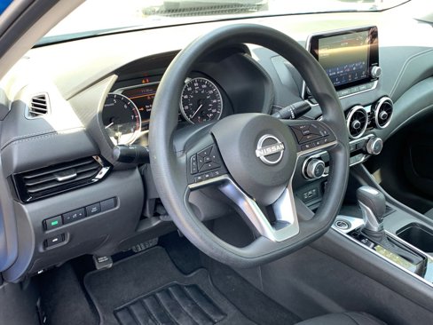 Used 2024 Nissan Sentra SV image 32