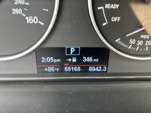 Used 2018 BMW 320i xDrive Sedan w/ Convenience Package image 11