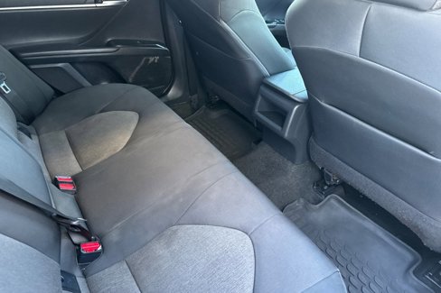 Certified 2020 Toyota Camry LE image 13