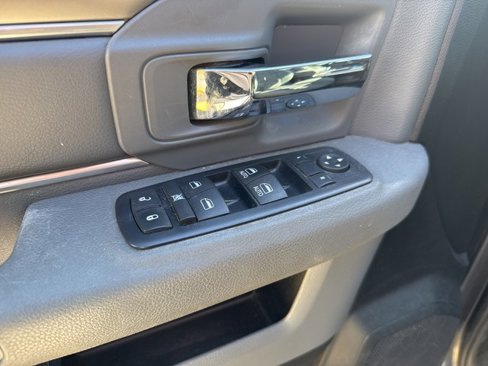 Used 2016 RAM 1500 Big Horn image 14