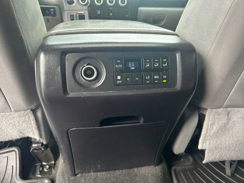 Used 2015 Toyota Sequoia SR5 image 33