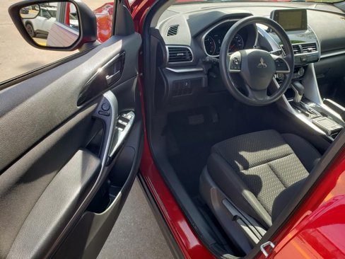 Used 2019 Mitsubishi Eclipse Cross LE image 15