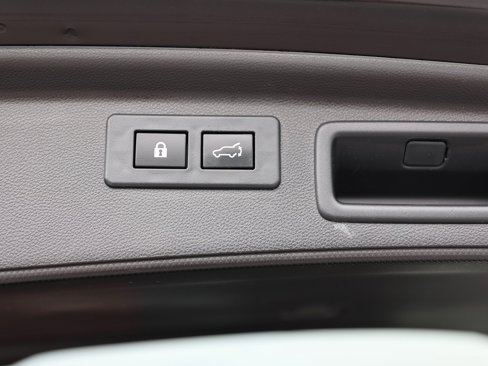 Used 2021 Subaru Forester Sport image 16