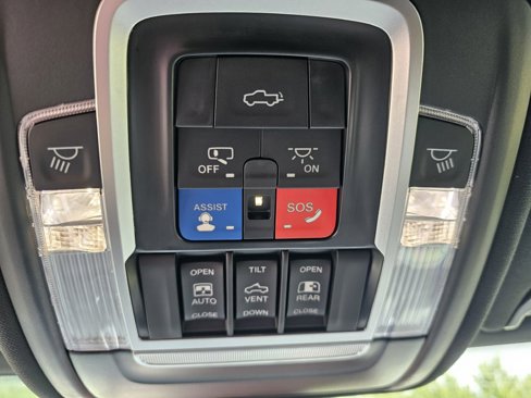 Used 2022 RAM 2500 Laramie image 19