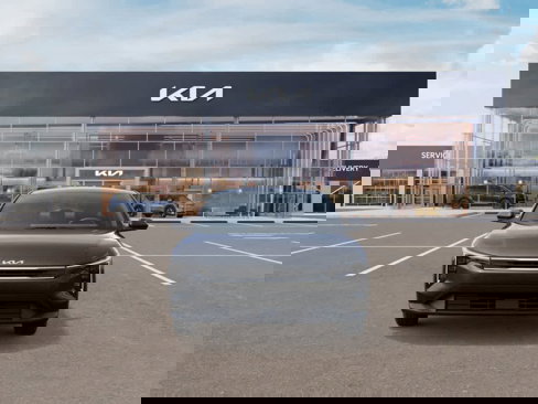 New 2025 Kia K4 LXS image 2