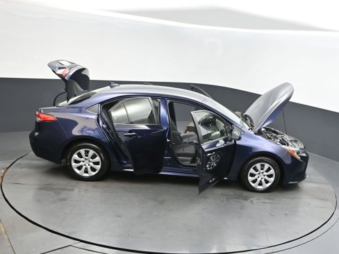 Used 2023 Toyota Corolla LE image 43