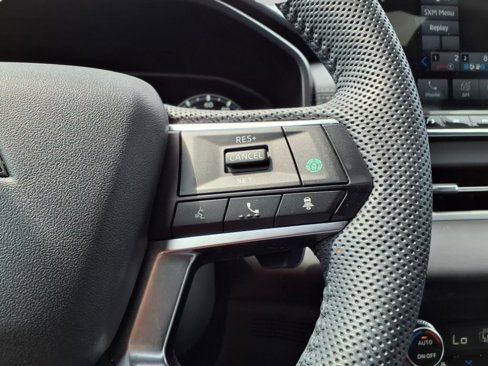 Used 2023 Mitsubishi Outlander SEL Black Edition image 18