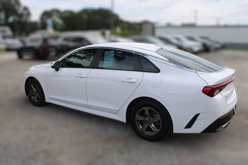 Used 2022 Kia K5 LXS image 12