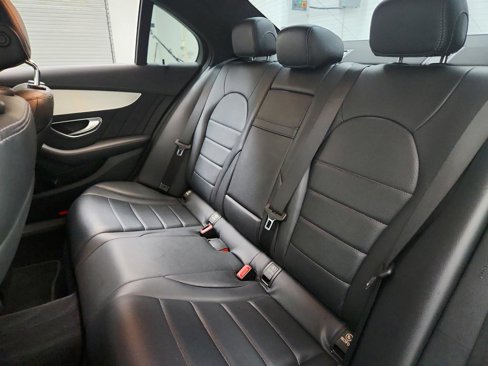 Used 2016 Mercedes-Benz C 300 Sedan image 22