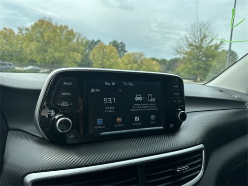 Used 2021 Hyundai Tucson SE image 18