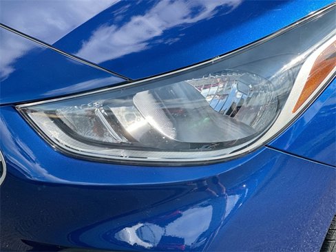 Used 2022 Hyundai Accent SE image 6