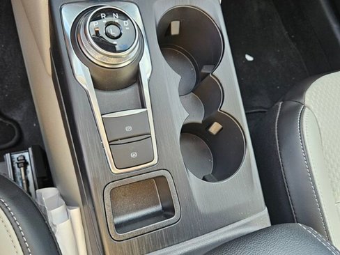 New 2025 Ford Escape SE image 27
