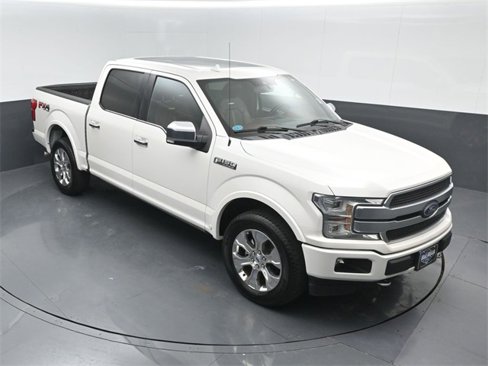 Used 2018 Ford F150 Platinum w/ Equipment Group 701A Luxury image 9