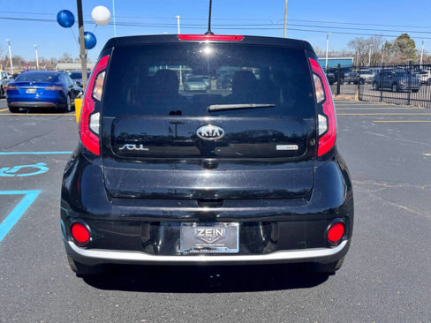Used 2016 Kia Soul EV image 28