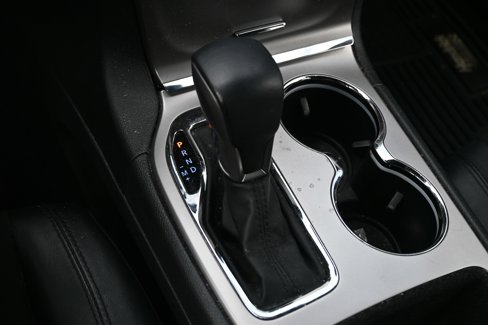 Used 2019 Jeep Grand Cherokee Altitude image 10