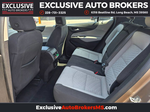 Used 2018 Chevrolet Equinox LS image 31