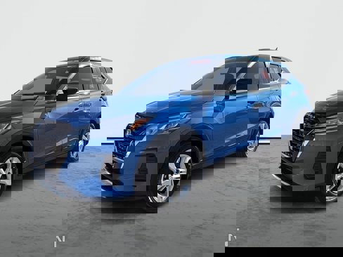 Used 2025 Nissan Kicks Play S image 1