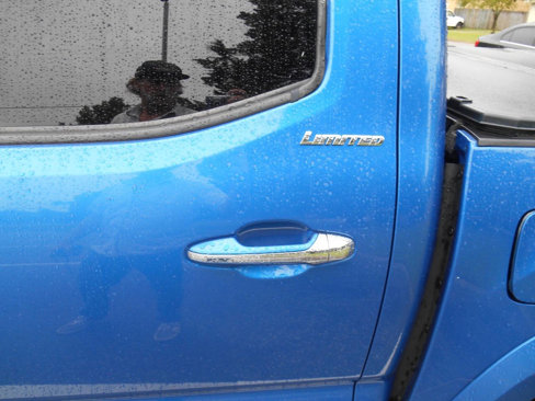 Used 2017 Toyota Tacoma Limited image 13