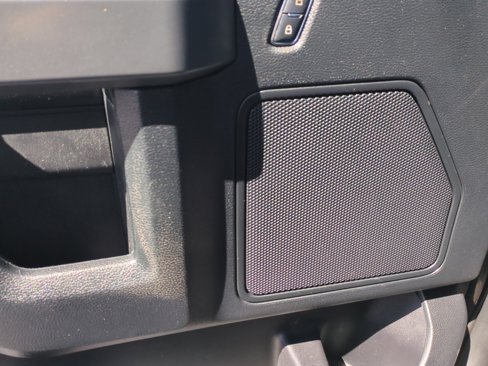 Used 2017 Ford F150 XLT w/ Equipment Group 301A Mid image 27