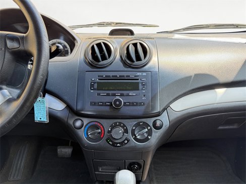 Used 2007 Chevrolet Aveo LS image 11