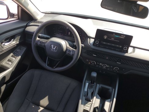 Used 2023 Honda Accord EX image 19