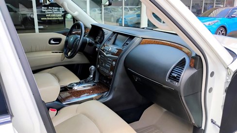 Used 2020 Nissan Armada SL image 20