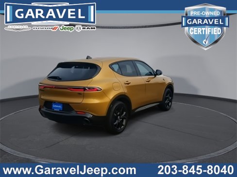 Used 2024 Dodge Hornet R/T w/ R/T Blacktop Package image 9