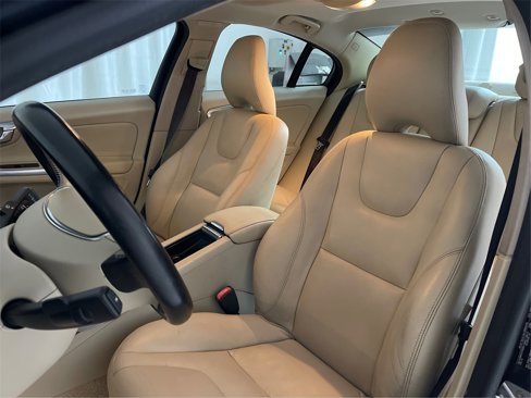 Used 2015 Volvo S60 T5 Premier image 26