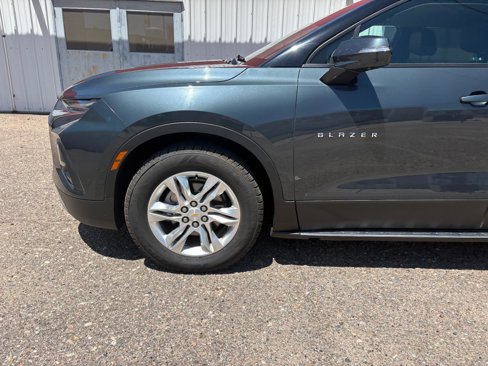 Used 2019 Chevrolet Blazer LT w/ Sound & Technology Package image 2