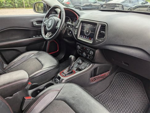 Used 2019 Jeep Compass Trailhawk image 13