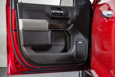 Used 2020 GMC Sierra 1500 SLT image 34