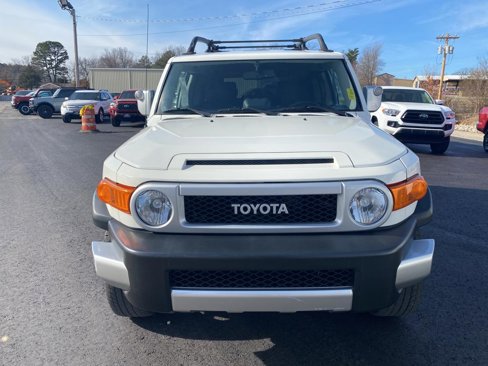 Used 2011 Toyota FJ Cruiser 4WD image 8
