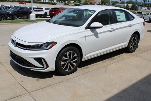 New 2025 Volkswagen Jetta S image 3